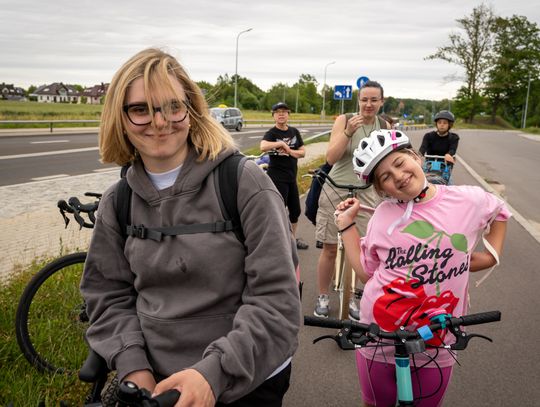 I Rajd Rowerowy Dobrowskazu – 75 kilometrów wspólnej drogi, uśmiechów i przełamywania barier